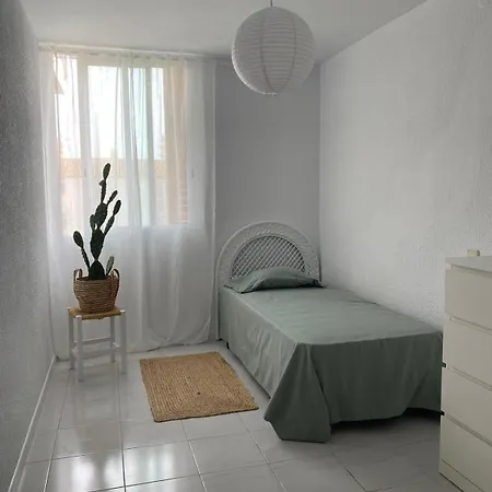 Luminoso Apartamento En La Playa Apartment *